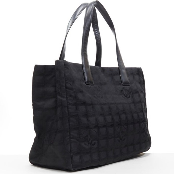 💚💚 CHANEL Travel Line Black Tote Shoulder Bag - Picture 5 of 16